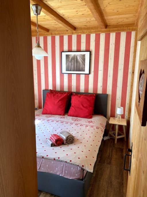 Le Chalet Des Coeurs Le Tholy Eksteriør billede